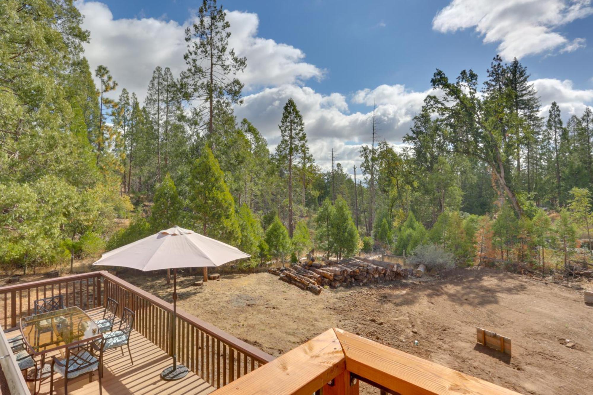 Pet-Friendly Escape With Game Room And Fire Pit! North Fork Eksteriør bilde
